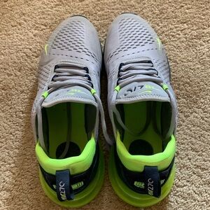Nike Men’s Air Max 270
